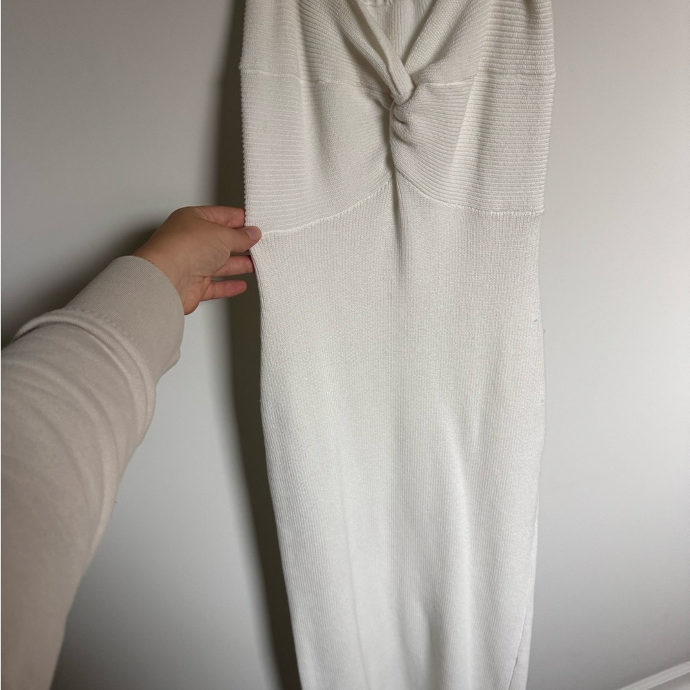 Elegant White Knit Dress